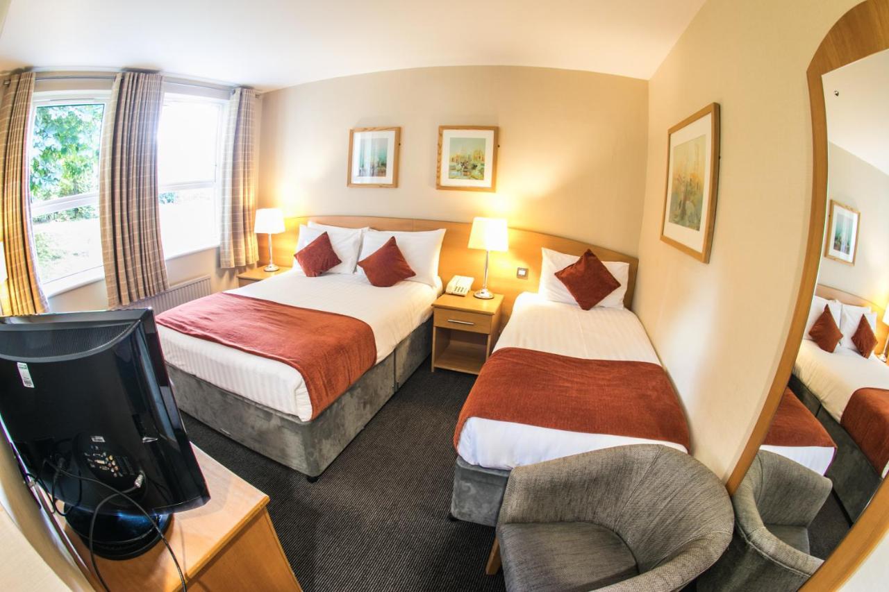 Rosspark Hotel Kells Ballymena Extérieur photo